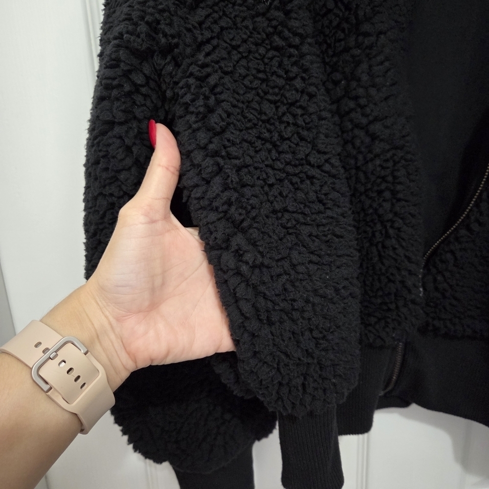 Victoria's Secret Black Sherpa Full Zip Bomber Jacket Size Small Winter Fall - Picture 8 of 12